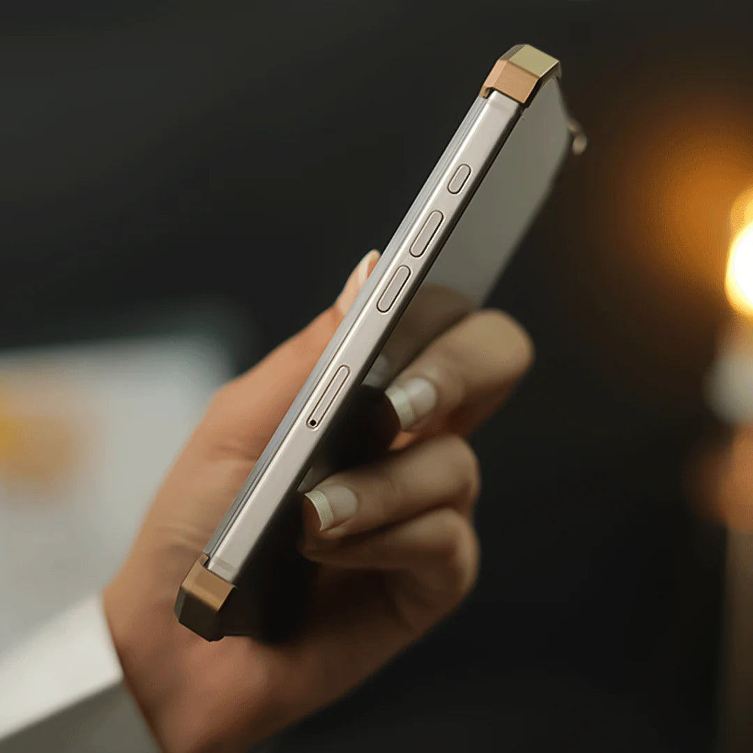 iphone 16 ultra-slim frameless metal stand case
